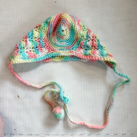 Vintage Crochet Rainbow Bonnet & Booties‎ 6-12 Mos - Picture 10 of 10